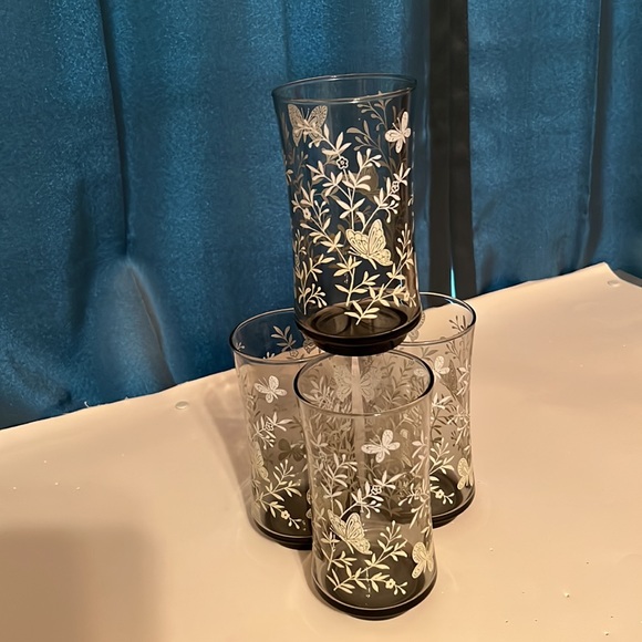 Vintage libby smokey gray monarch butterfly drinking glasses - Picture 4 of 4